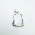 White mother of pearl geometric pendant necklace accessory in silver tone metal design - Irregular Frame - White Shell (2) / Silver