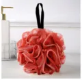 Esponja de baño de malla roja grande con lazo negro suave puff de ducha para la limpieza corporal - 50.00g / Rojo