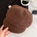 Brown knit beret hat for women, stylish autumn winter short brim newsboy cap warm. - M (56-58cm) / Coffee