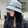 elegante sombrero de cubo de lana gris para mujer otoño invierno sombrero cloche cálido - M (56-58cm) / Gris claro