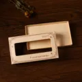 Caja de regalo de papel retro con ventana, elegante embalaje de diseño vintage. - Solo Caja / Caja de Regalo Buena Suerte
