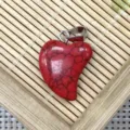 Natural stone heart shaped pendant red agate DIY necklace jewelry accessory item - 16x21mm (2g) / Red Network Turquoise