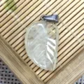Pendentif feuille taille en pierre de cristal naturel collier bijoux mode accessoires DIY - 15x26mm / Jade Citron