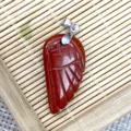 Pendente in cristallo ala d'angelo in pietra rossa piuma scolpita collana gioiello accessorio - 15x30mm / Diaspro Rosso