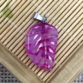 Pendentif feuille sculpté en agate de cristal rose collier accessoires de bijoux DIY cadeau chic. - 15x26mm / Agate Rouge Rose