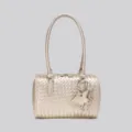 Gold woven shoulder bag for women, stylish commuter handbag with chic star charm and zipper. - 24.5*13.5*16 / Champagne