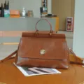 Brown vintage leather handbag for women, large capacity retro commuter briefcase satchel. - Brown