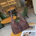 Retro plaid shoulder bag for women, large capacity casual woolen tote bag for autumn and winter. - Striped Red