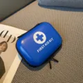 Tragbare blaue EVA Erste-Hilfe-Tasche Aufbewahrung für Outdoor Camping und Auto. - Blau