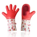 Red silicone dishwashing gloves with cute strawberry pattern, multi-functional cleaning tool. - One Size / Single-Hand Brush