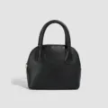 Sac a main noir style dome classique avec double poignee et design elegant pour la vie quotidienne. - Noir