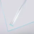 Rol de papel transparente para envolver flores con borde azul para decorar ramos. - Azul Claro