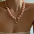 Dopamine pink heart beaded necklace with gold metal pendant fashion jewelry for women - Pink