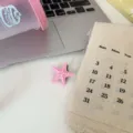 Sweet pink starfish hair clip, Korean style cute duckbill clip for women and girls daily wear. - Deep Pink
