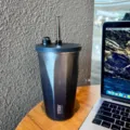 Gobelet en acier inoxydable degrade avec paille tasse de voyage isotherme pour le bureau - 600ml / Argent Spatial