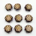 Vue détaillée de perles de fleurs en résine 22mm, breloques de bijoux DIY marron or. - 1 Pièce / 22mm / Marron