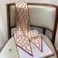 Chic sciarpa twilly di seta stampata da donna, elegante fazzoletto da collo e nastro borsa. - Cachi