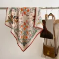 Elegante fazzoletto quadrato in cotone lino con stampa floreale stile retrò donna primavera - Bordo Rosso