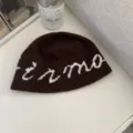 Koreaanse minimalistische gebreide muts met letters herfst winter casual zachte beanie muts - Eén maat / Koffie