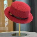 Roter Wollhut mit flacher Oberseite Damen breite Krempe Herbst Winter warmer Jazz Hut - Einstellbar (56-58cm) / Burgunderrot