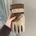 Gants de cyclisme d'hiver chauds et coupe-vent pour sports en plein air vue principale - Style Homme / Taille unique / Café