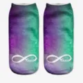 Calzini corti stampati in 3D da donna con sfumatura galassia viola e verde e design infinito. - Taglia unica / A822