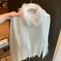 Koreanischer zweilagiger Netzschal kombiniert mit weißem Strickpullover, elegant Frühlingsschal. - 190*65cm / Hellgrau