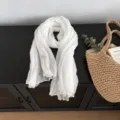 Eleganter weißer Plissee-Schal aus Tencel-Leinen für Damen, leicht, weich und atmungsaktiv. - 170*45cm / Weiß