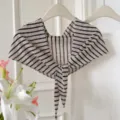 Koreanischer Stil schwarz weiss gestreift Strick Dreieck Schal fuer Damen Herbst Winter - Mora Streifen