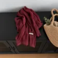 Tencel Leinen Knitter Schal für Damen, leicht atmungsaktiv weinrot künstlerisches Halstuch. - 170*45cm / Weinrot