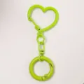Grüner Herz Metall Schlüsselanhänger Charm, stilvolles DIY Taschen Zubehör für Geschenke - Obstgrün