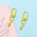 Yellow U-shaped swivel keychain lobster clasp, durable metal DIY craft jewelry accessories. - Gate Buckle + Lobster Clasp / Yellow