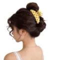 Dettaglio molletta per capelli a pois, elegante accessorio per capelli giallo per stile chic. - Giallo