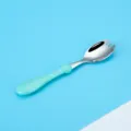 Edelstahl Baby Löffel Gabel Set mit grünem Griff für Kleinkinder Fütterung Alltag. - Kreativer Kinder Löffel-Gabel Kombi / Grün