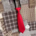 Solid red pre-tied matte small necktie with black elastic band for students and graduation photos. - 28x7cm / Red