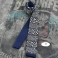 Cravatta a maglia rétro Fair Isle da uomo, motivo geometrico blu accessorio moda. - 05 Fiocco di Neve Blu Scuro