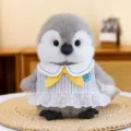 Süßes Pinguin Plüschtier im Matrosen-Outfit, weiches Kuscheltier für Kinder und Tischdeko. - 16cm / Matrosen-Stil