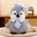 Süßes graues Pinguin Plüschtier mit Matrosenhut und blauer Krawatte weiche Kuschelpuppe Deko - 16cm / Navigator-Stil