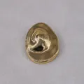 Irregular textured metal brooch gold tone abstract sculptural pin suit coat fashion accessory - Gold