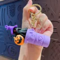Halloween cartoon μπρελόκ χαριτωμένη γάτα μάγισσα κολοκύθα κρεμαστό για τσάντα κλειδιά αυτοκινήτου - Ηχητικό Κουνιστό Φάντασμα
