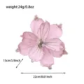 Fiore di Natale artificiale rosa con bordi glitterati e perline per albero festivo. - Rosa