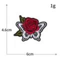 Geborduurd patch rode roos vlinder stof badge DIY jas rugzak kleding decoratie 1st - 6x4.6cm