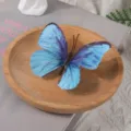 Faux papillon 3D bleu pour ornements DIY, pinces à cheveux et accessoires de photo. - 8cm / Dégradé Bleu