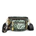 Bolso de cintura pecho para mujer con estampado de leopardo verde y correa ancha. - Verde