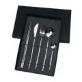 Ensemble de couverts en acier inoxydable 5 pièces poignée plate dans une élégante boîte cadeau noire - Argent
