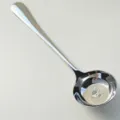 Cuillère à soupe enfant en acier inoxydable 316, motif chat, long manche fond plat 18,1cm - Chat de Baseball Laser Couleur