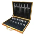 Juego de cubiertos de acero inoxidable de 24 piezas con caja de regalo dorada de lujo. - Conjunto de Caja de Madera Negra