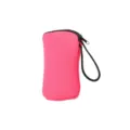Pochette rose zippée avec dragonne noire pour le rangement, design compact et très pratique. - Sac Oreiller / Rose