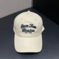 Klassieke beige honkbalpet met blauw borduurwerk, zacht design, casual zonnehoed voor dagelijks. - Verstelbaar / Beige