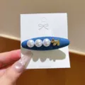 Koreanische Jeans Haarspange mit Perlen und Hundesuesser blauer Entenschnabelclip - Perlen-Welpen-Stil (F-198#) / 1 Stück